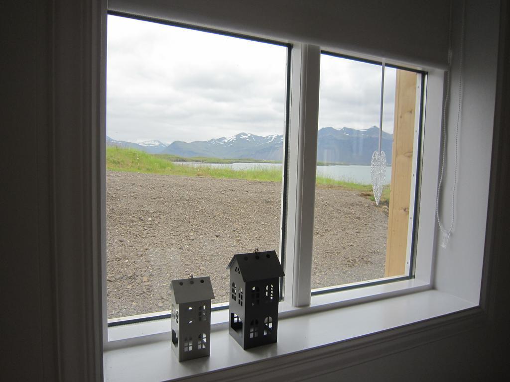 Apartment By The Sea Höfn Habitación foto